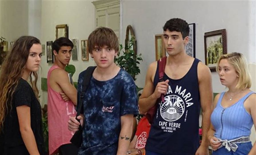 Oso gutxi falta da 'Go!azen' telesailaren atal berriak ikusteko