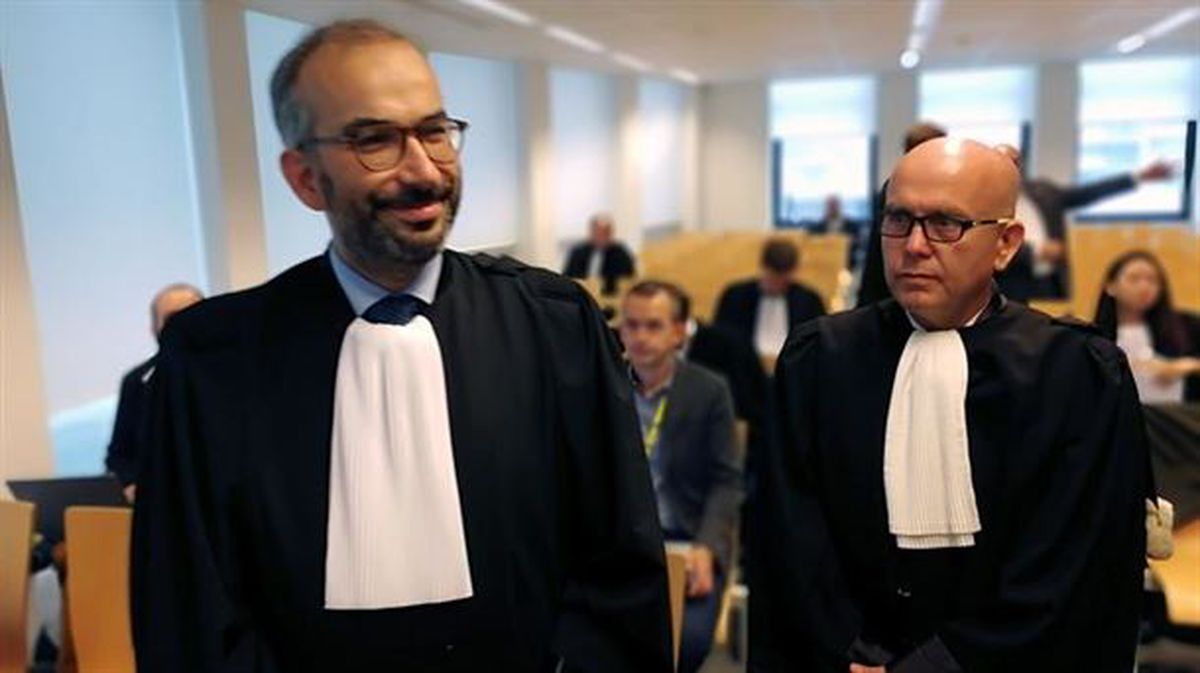 El abogado de Llarena y de los demandantes en la vista celebrada en un juzgado de Bruselas. EFE