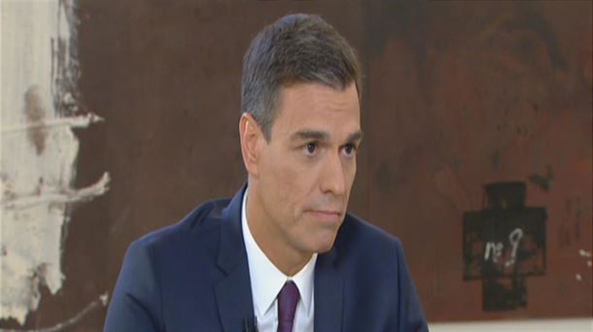 Sánchez dice que Robles no vio el impacto de paralizar la venta de bombas 