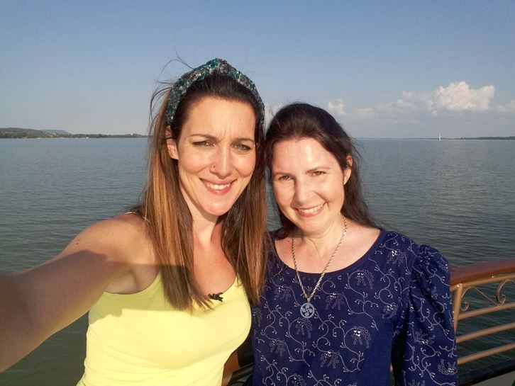 En el lago Balaton con Vic, de Elizondo