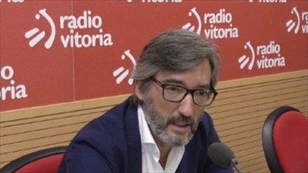 I. Ruiz de Galarreta: "El PP es de Madrid y hace cosas en contra de Álava"