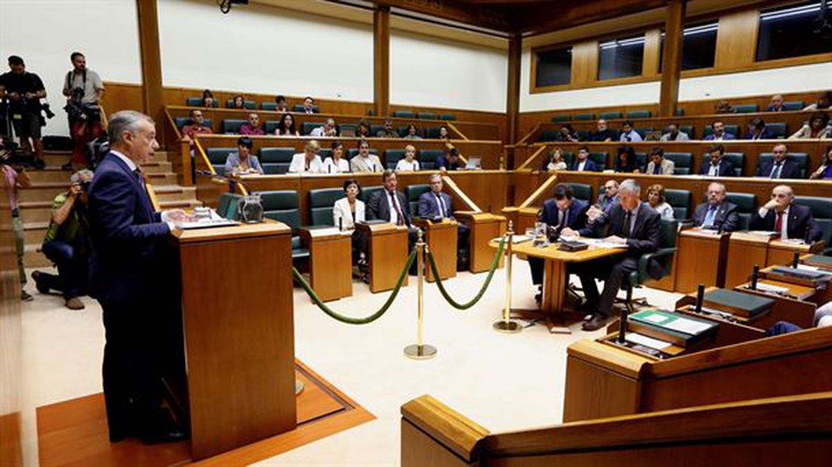 El lehendakari en el Parlamento Vasco. Foto: EFE