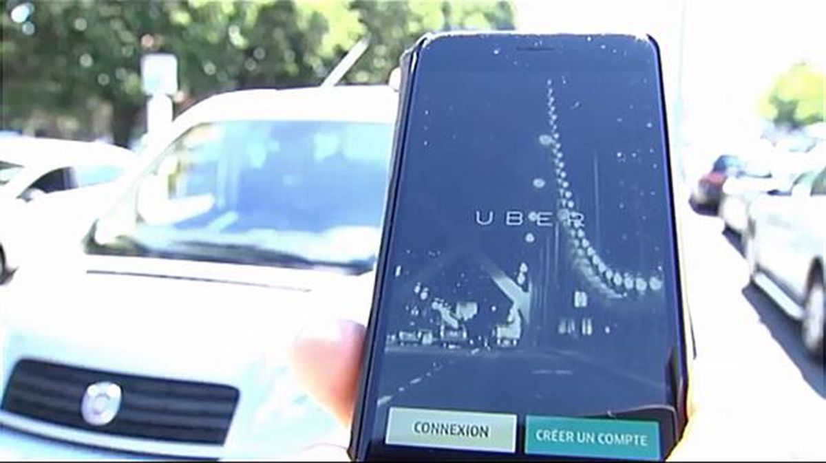 Uber zerbitzuko erabiltzaile bat. Artxiboko argazkia: EiTB