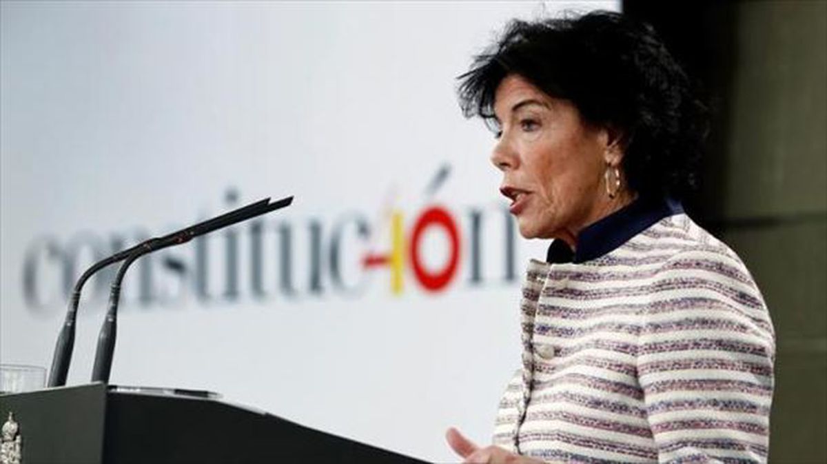 La ministra portavoz del Gobierno español, Isabel Celaá. Foto: EFE