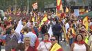 Miles de personas en la manifestación del día de la Hispanidad en Barcelona