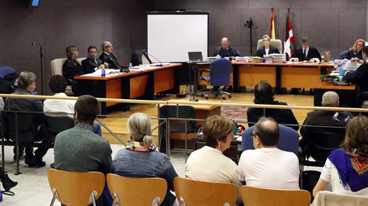 Primera sesión del juicio por el caso 'Cabacas'. Foto: EFE
