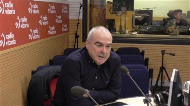 Antonio Rivera en Radio Vitoria en una imagen de archivo