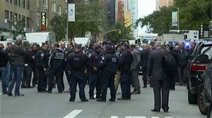 Lehergailuak bidali dizkiete Clintoni eta Obamari