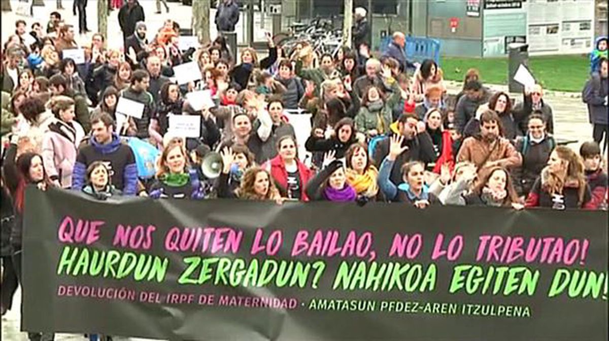 Una manifestación en Pamplona para pedir la devolución del IRPF