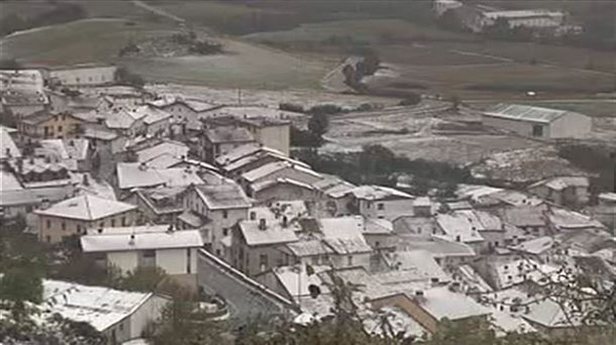 Nieve en Isaba. Foto: EFE