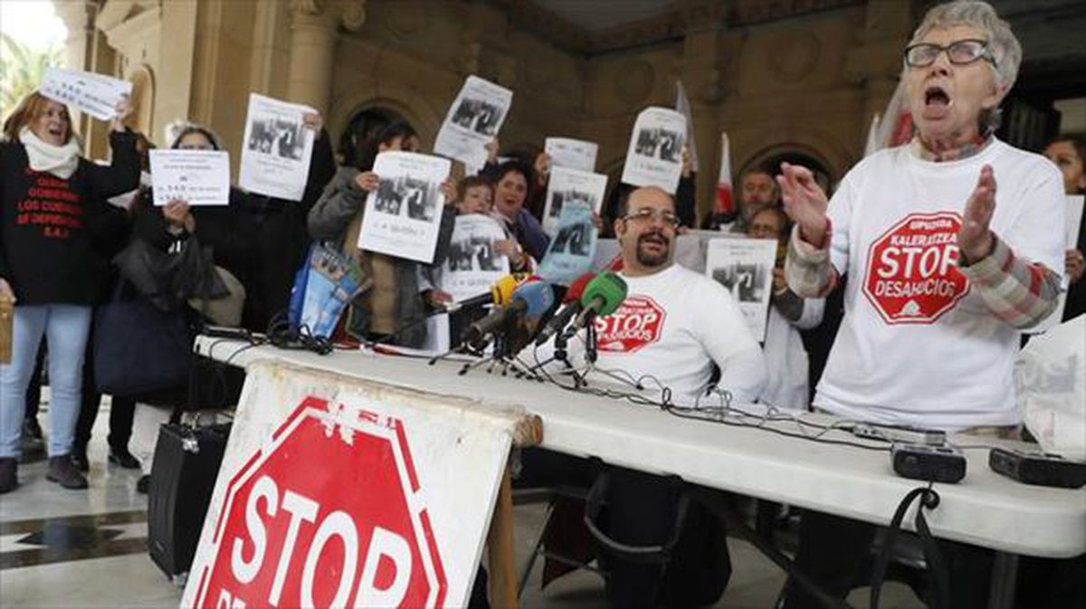 Acto de la plataforma Stop Desahucios. Foto de archivo: EFE