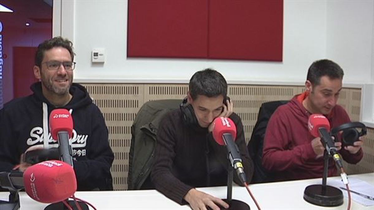 Radio Euskadiko tertulia politikoaren irudia. Argazkia: EiTB