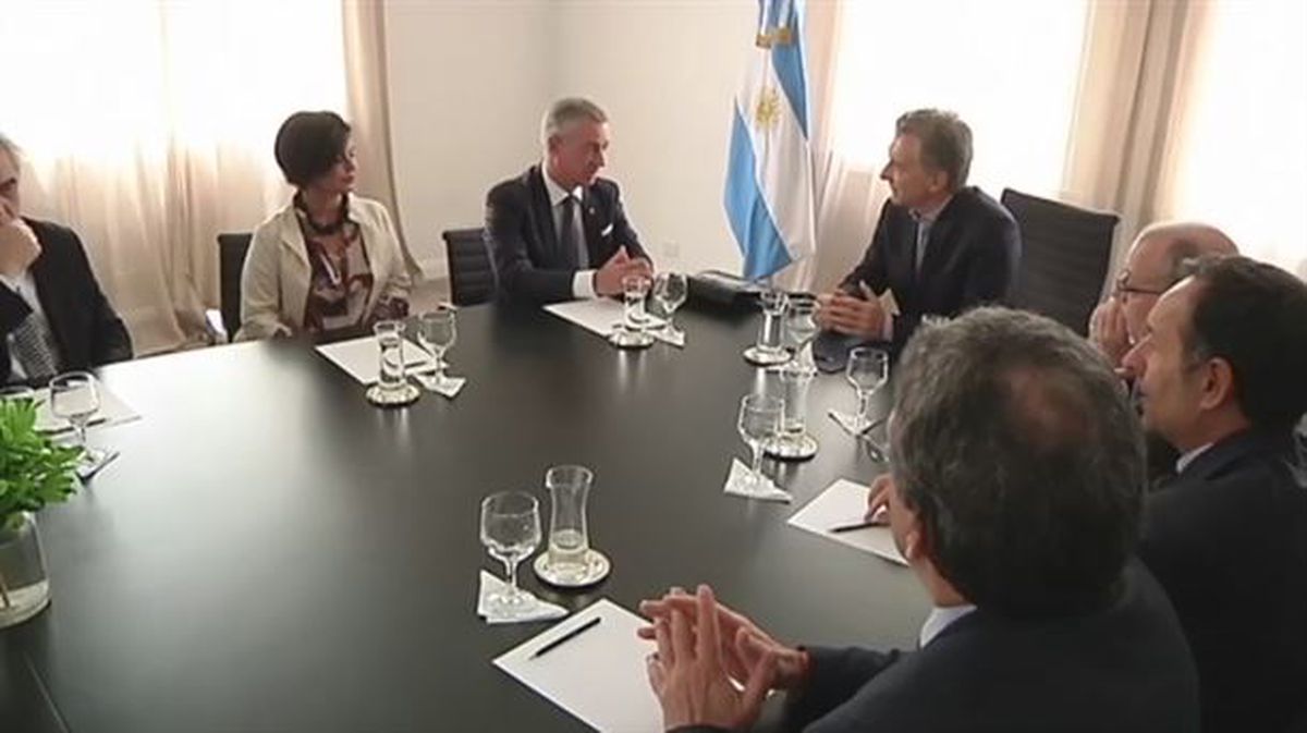 Macri muestra su interés por la llegada de empresas vascas a Argentina