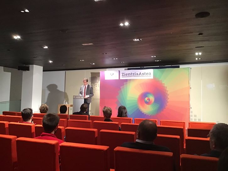 Inauguración de la semana de la ciencia en Bibat