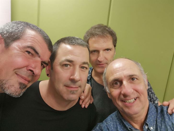 El Trío de Juan De Diego con un infiltrado 