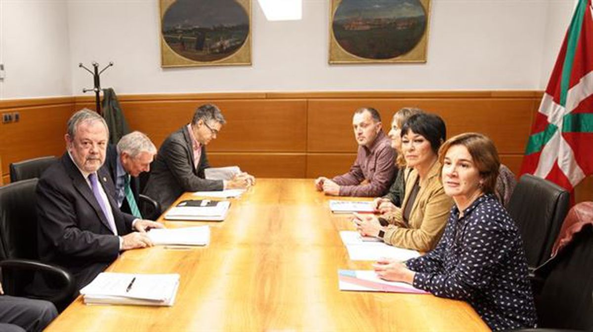 Negociaciones presupuestarias del Gobierno Vasco con EH Bildu. Imagen: EiTB