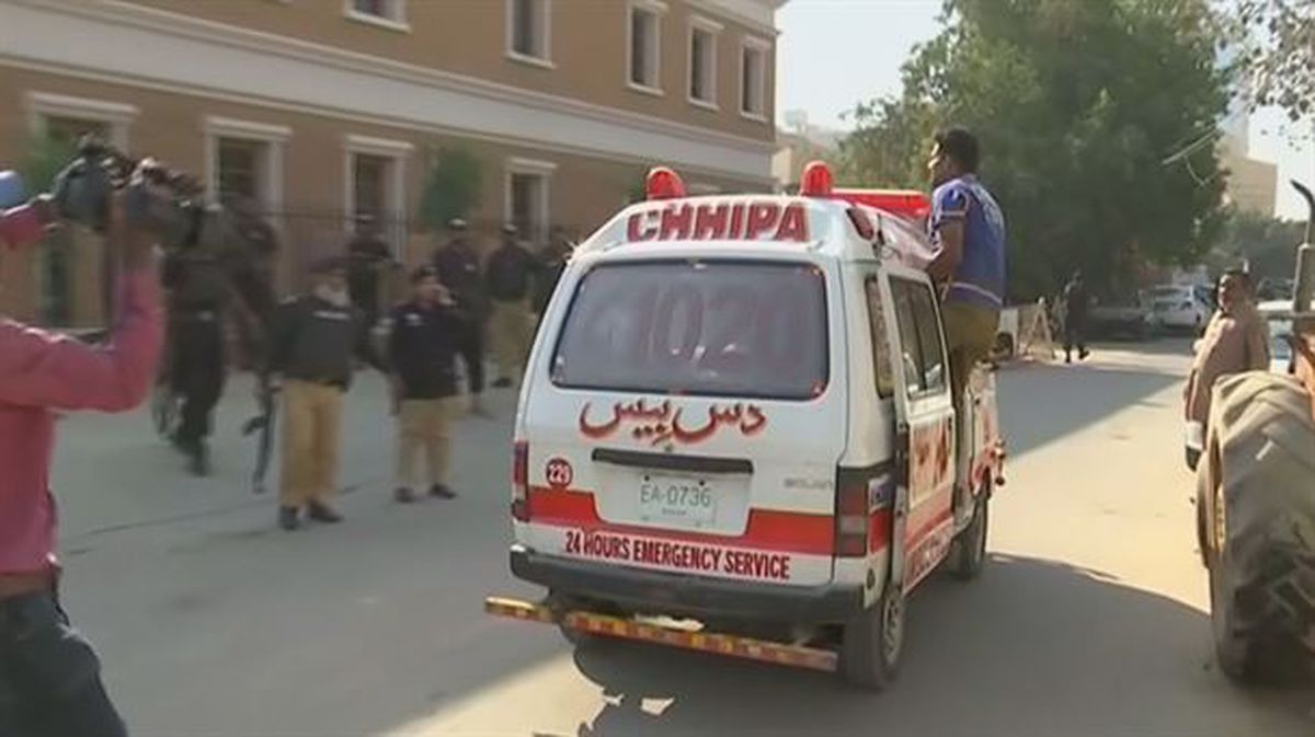 En Karachi (sur del país), han fallecido siete personas. Foto sacada de un vídeo de ETB