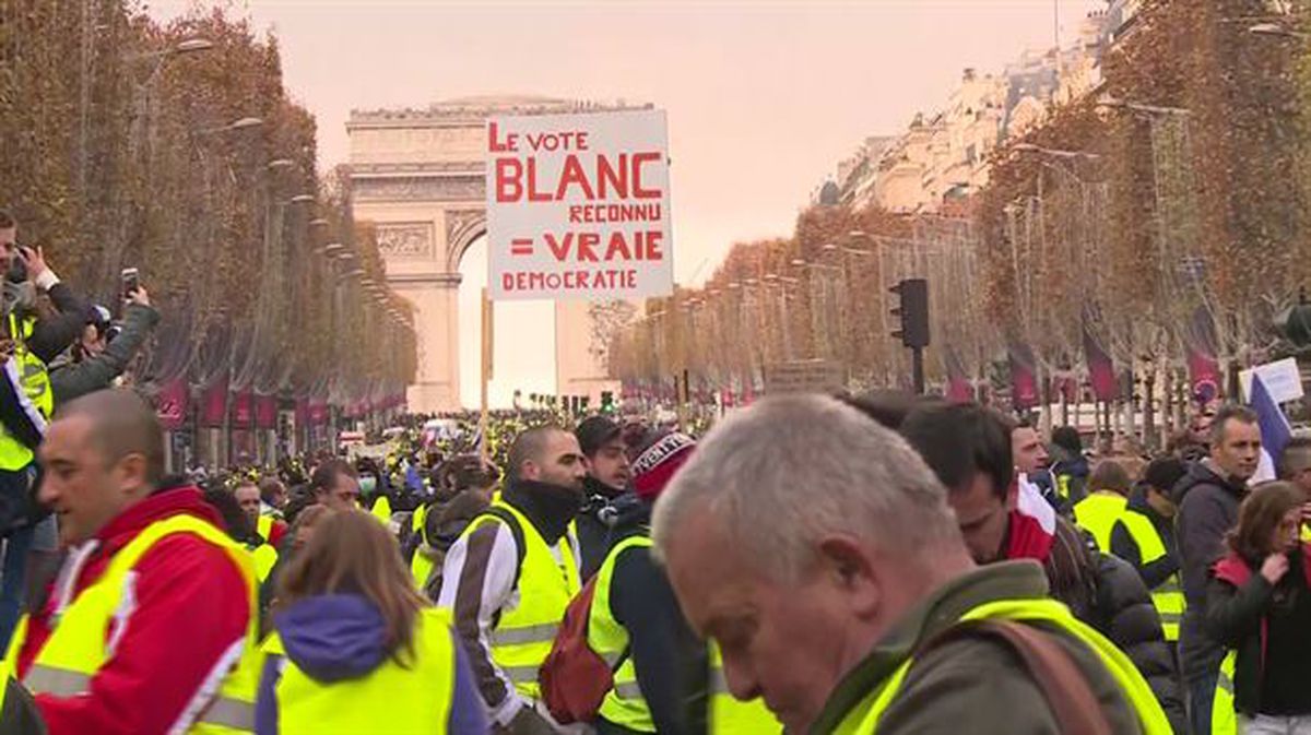 'Txaleko horien' protestak, Frantziako hiriburuan / Argazkia: EFE.