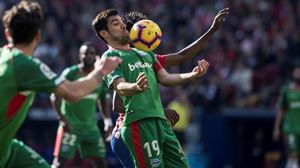 Demasiado castigo para el Alavés (3-0)