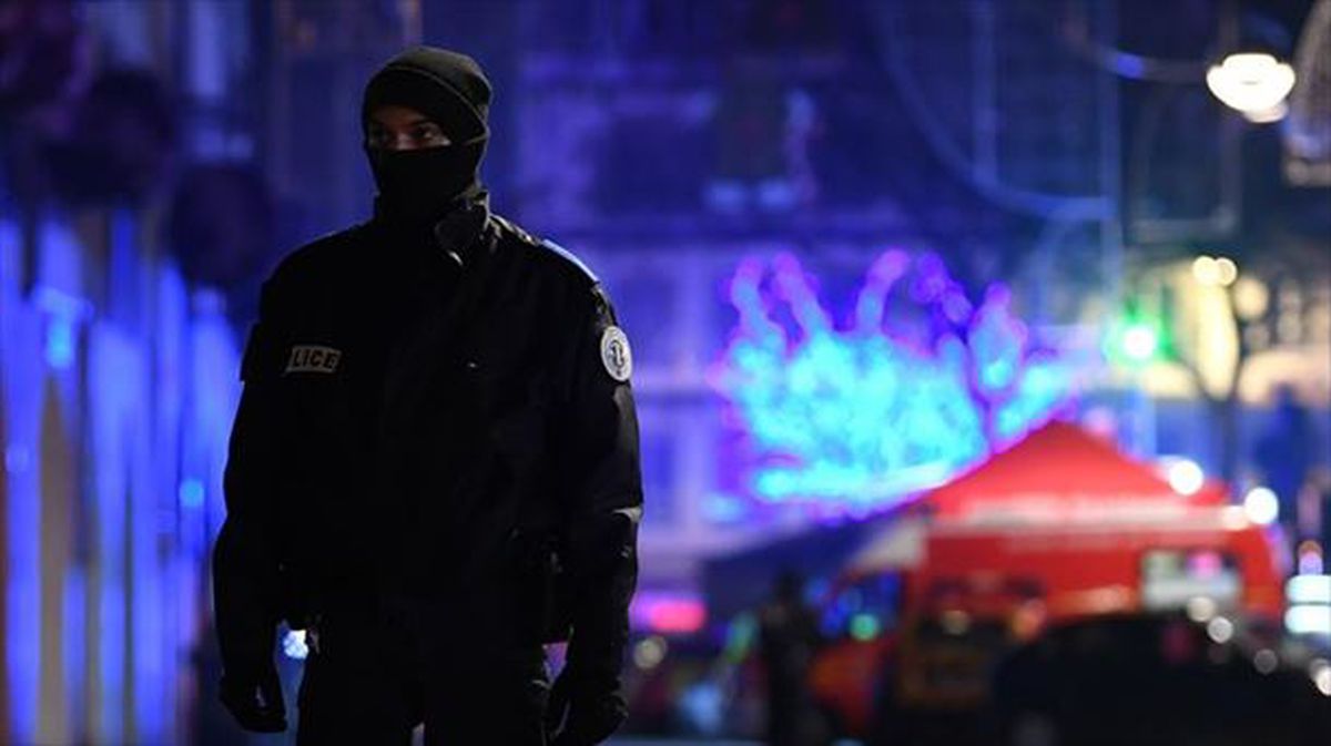 Dispositivo de seguridad de la Policía en Estrasburgo tras el tiroteo