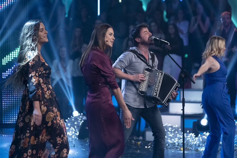 Ainhoa Larrañaga, Miren Arrieta eta Iholdi Beristain Xabi Solanorekin