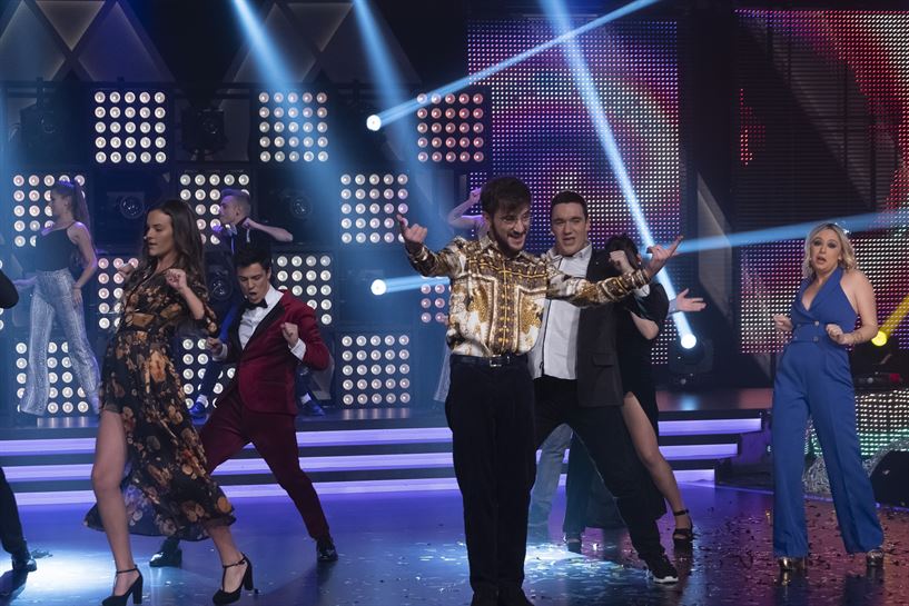 Aritz Mendiola eta gainerako aktoreak