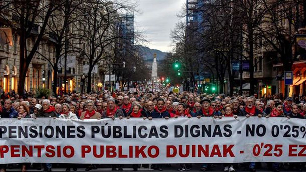 Los pensionistas han vuelto a tomar Bilbao. Foto: Euskadi Irratia/Radio Euskadi