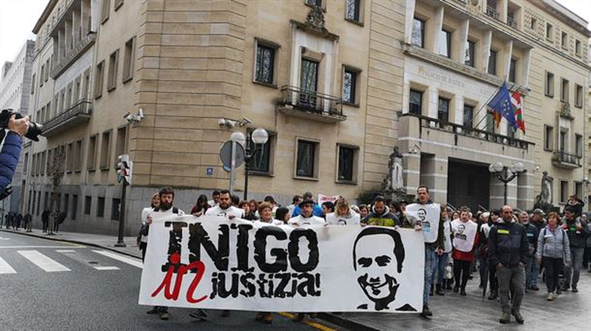 Bilbon, manifestazioa abiatu den unea. Argazkia: Euskadi Irratia/Radio Euskadi