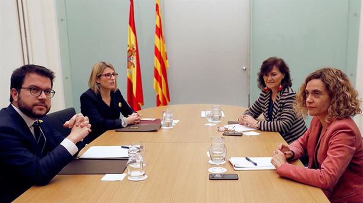 Espainiako Gobernuak eta Generalitateak abenduan egin zuten bilera.