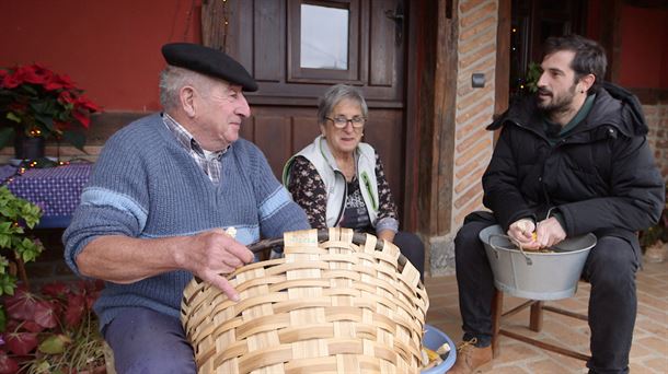 Joseba Arguiñano con Anita y Juantxo, de Zeanuri