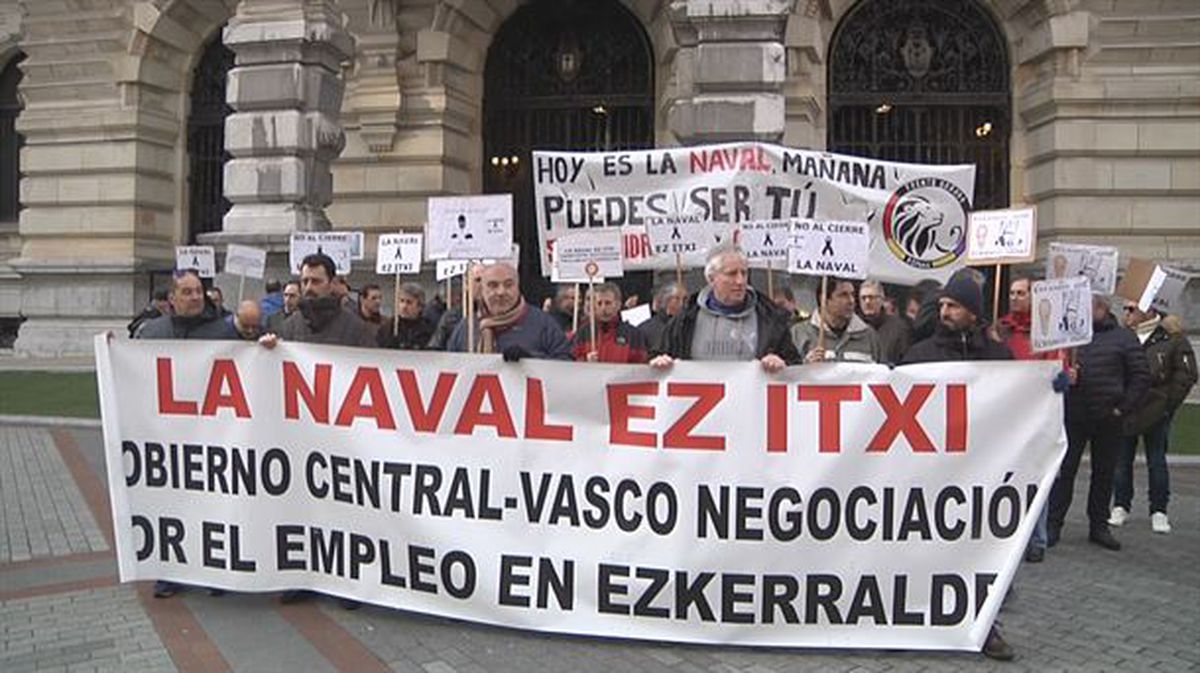 Protesta de los trabajadores del astillero La Naval de Sestao en Bilbao