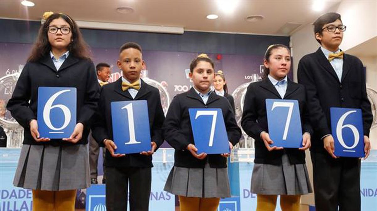 El segundo premio de la LOtería del Niño 2019. Foto: EFE