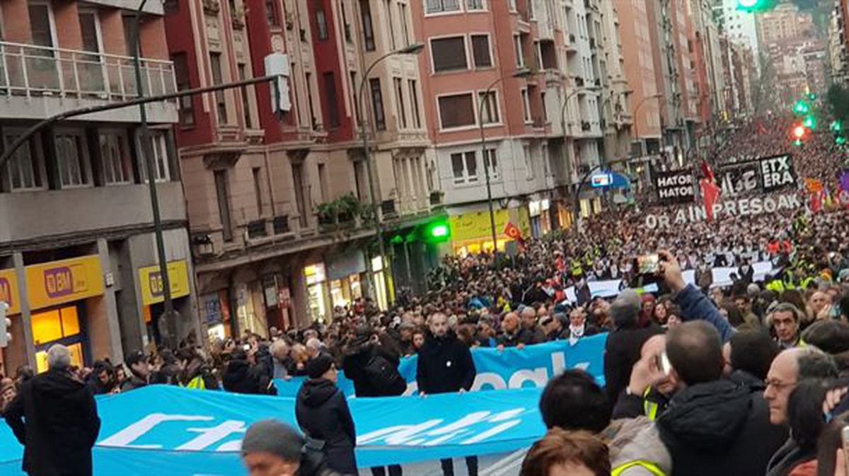Movilización por los presos vascos, en Bilbao. Foto: EiTB