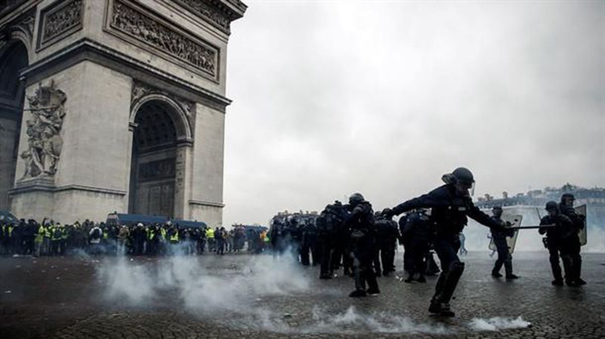 'Txaleko horien' protestak, Parisen
