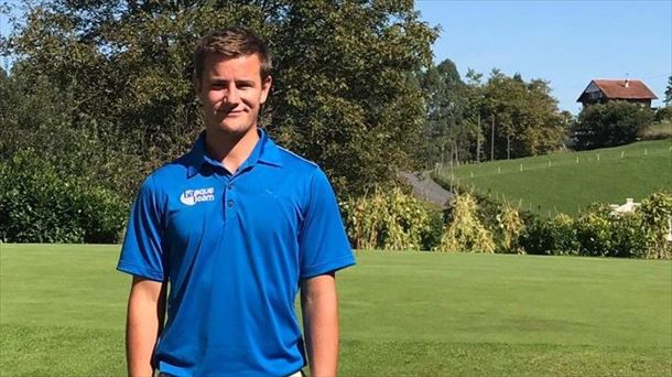 Xabi Gorospe con la camiseta de la Fundación Basque Team