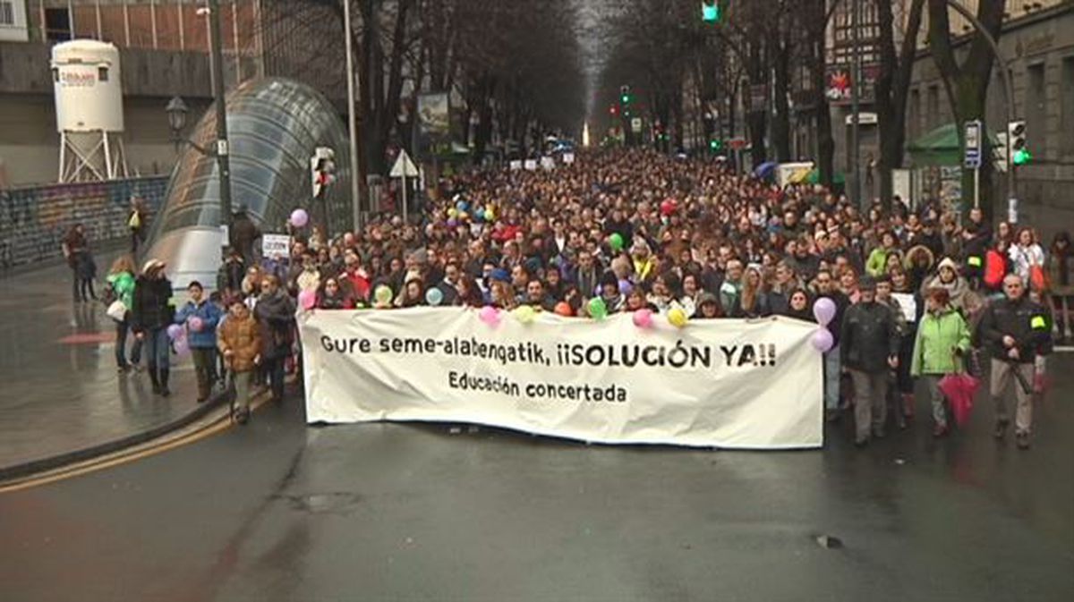 Los padres y las madres de los alumnos ya se manifestaron en Bilbao.