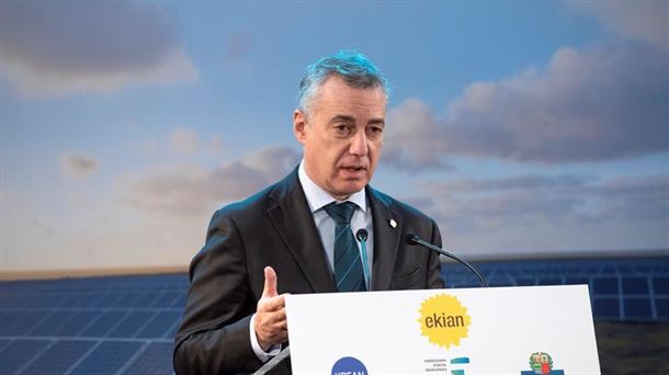 Irñigo Urkullu en la presentación hoy del parque de energía solar fotovoltaica EKIAN