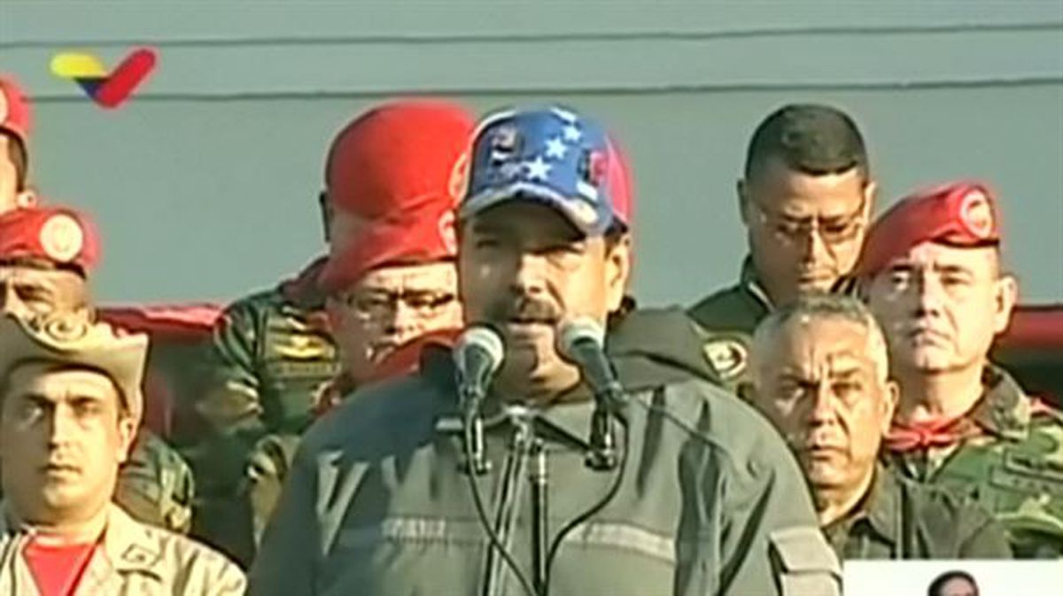 Maduro militarrekin ekitaldi batean, Maracay (Venezuela). Argazkia: EFE