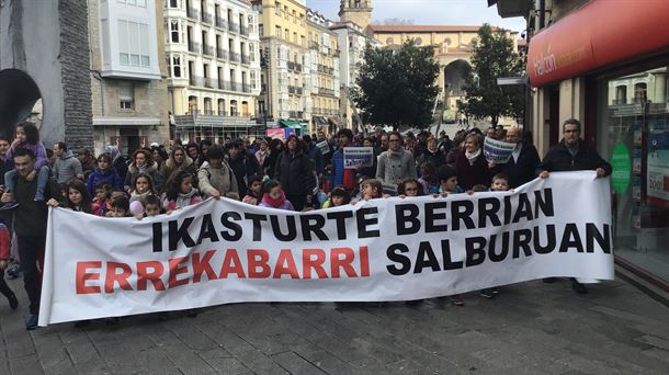 "Exigimos al Gobierno Vasco que abra el nuevo centro en septiembre"