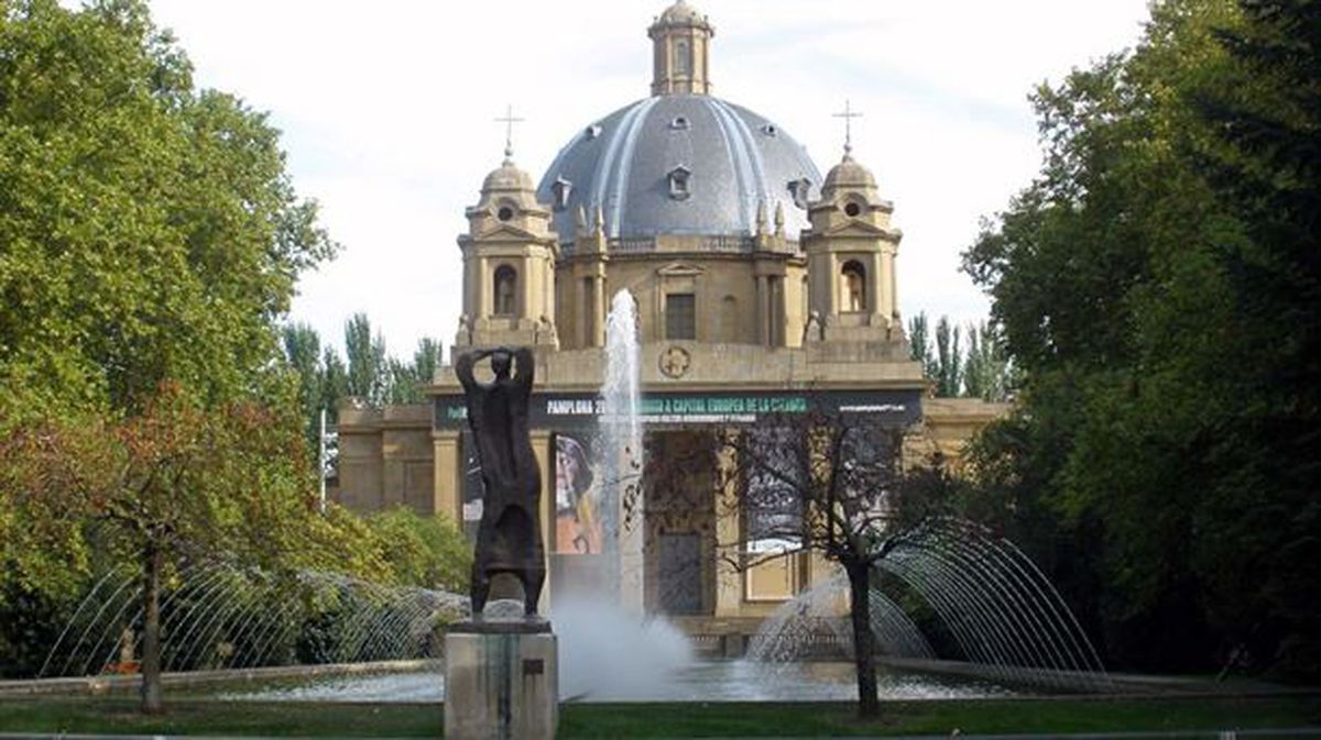 Monumento a los Caídos en Pamplona.