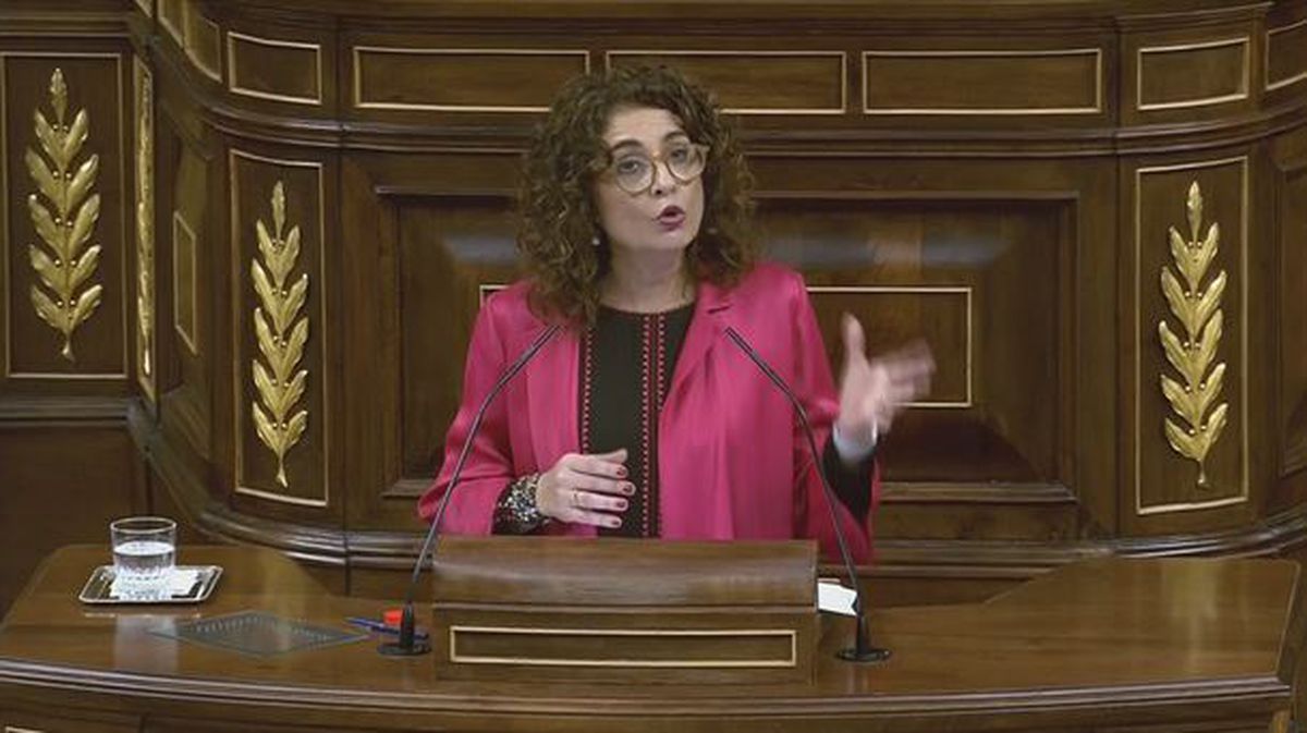Montero dice que el Gobierno español no cederá a 'chantajes'
