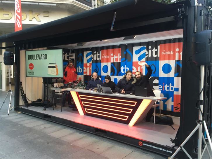 Especial Día de la Radio