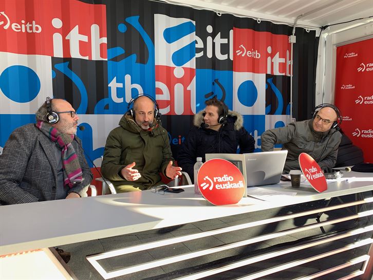 Especial Día de la Radio