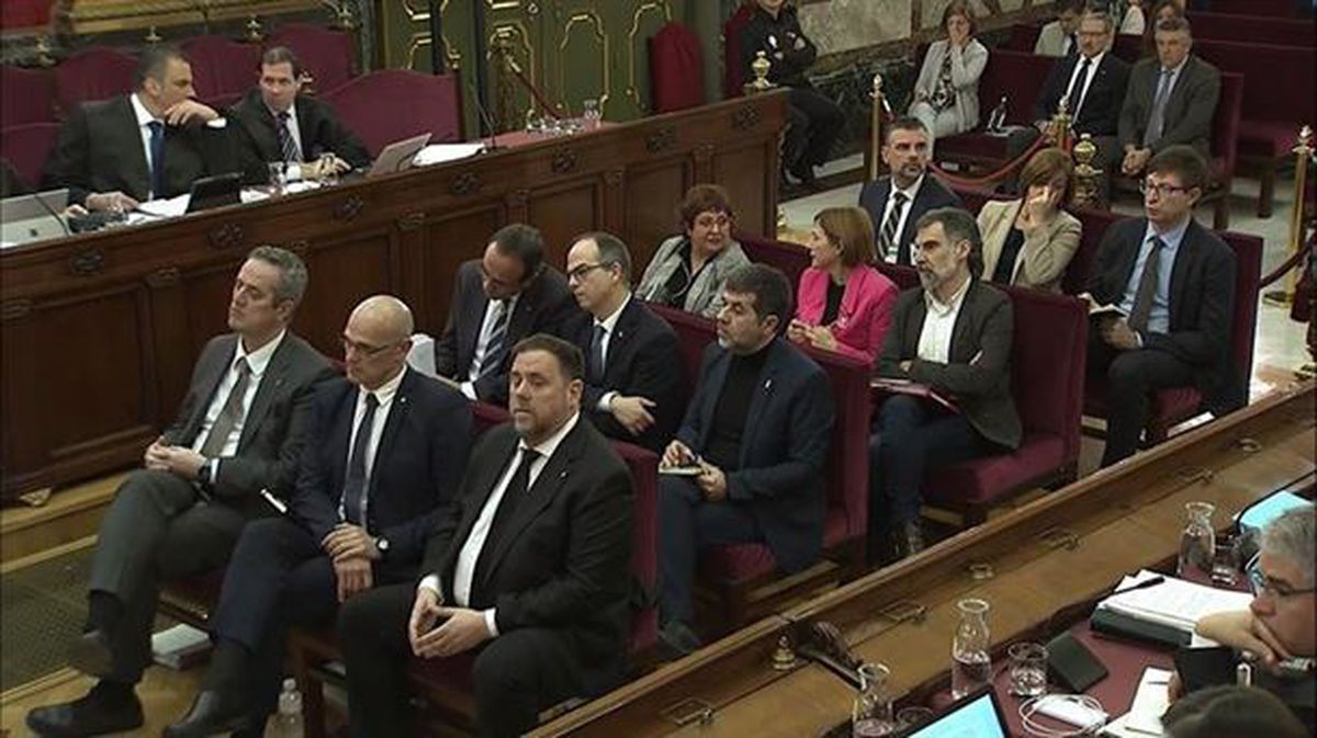 Líderes independentistas catalanes en el Tribunal Supremo. Foto de archivo: EFE