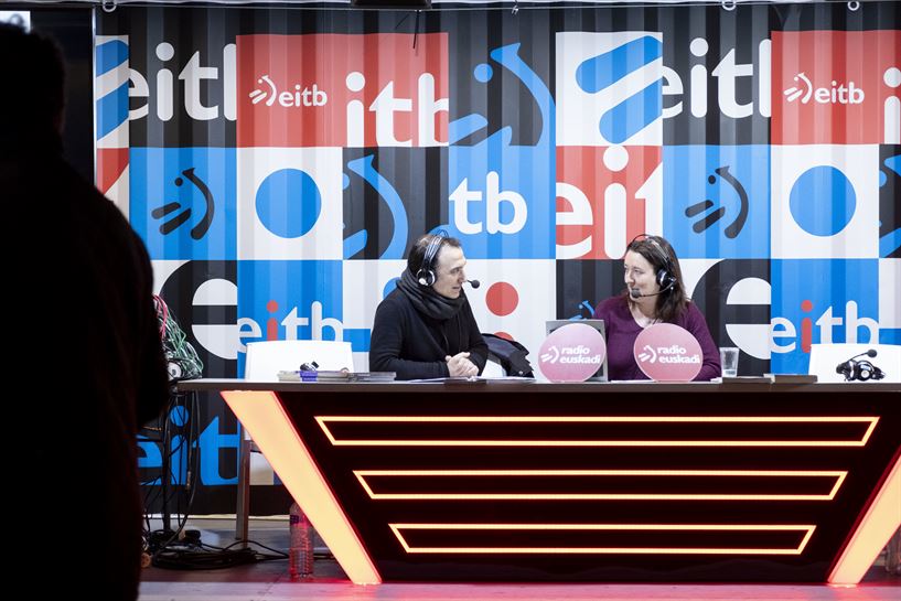 Especial Día de la Radio