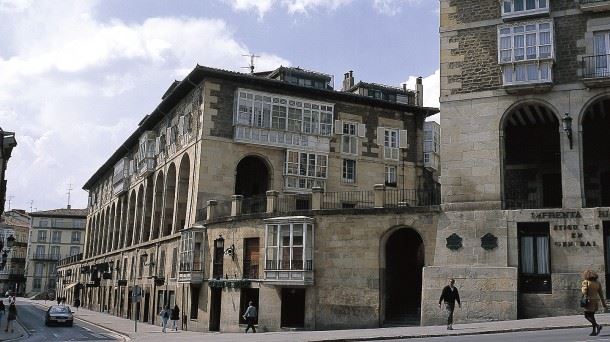 Colegio Oficial de Arquitectos.