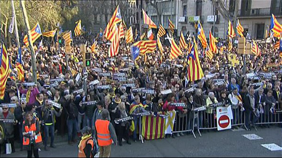 Manifestación en Barcelona por los politicos presos del 1-0