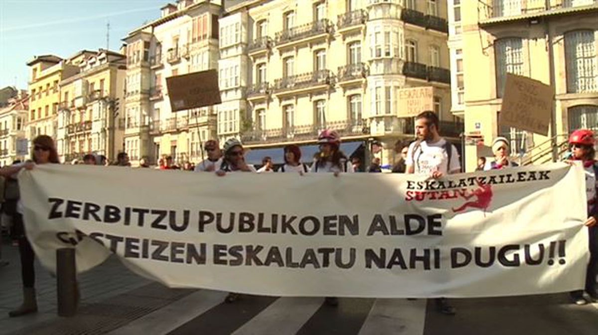 Imagen de la manifestación que ha recorrido Vitoria