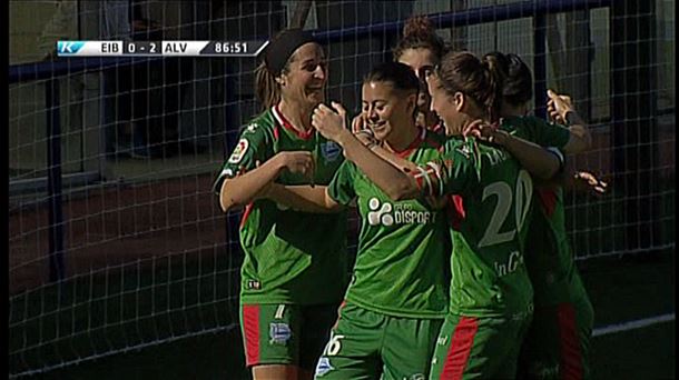 Alaves Gloriosas celebrando un gol