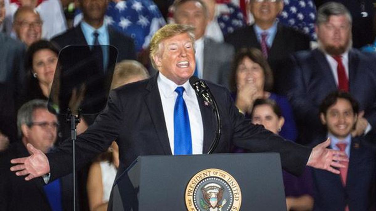 Donald Trump durante su discurso en Miami.